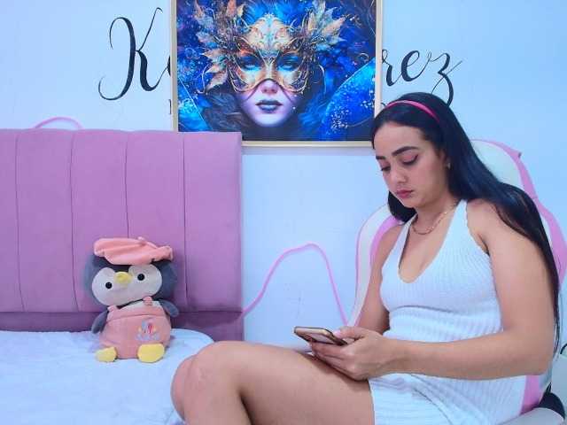 Atenea-bloom live cam on BongaCams