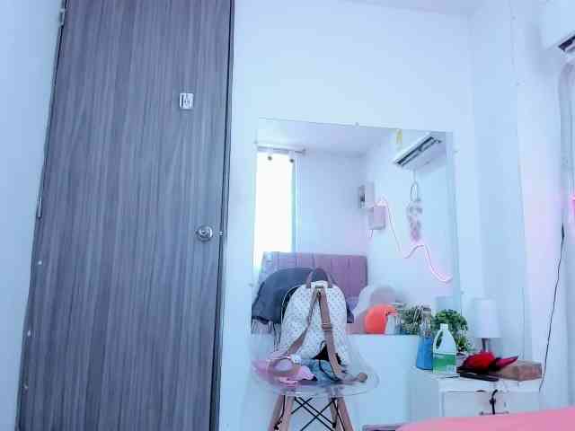Atenea-bloom webcam
