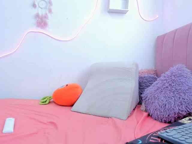 Atenea-bloom webcam