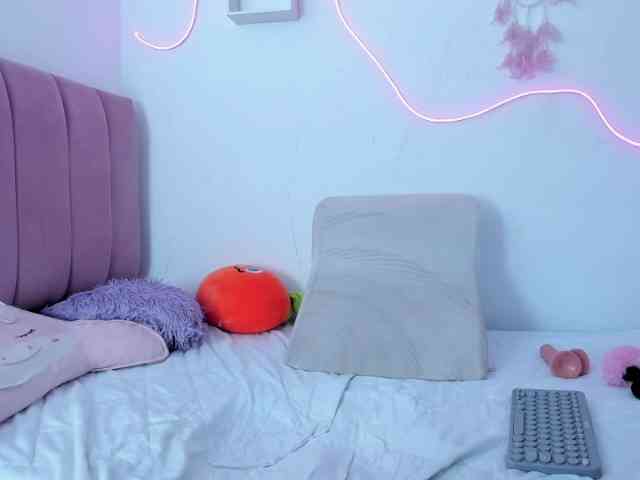 Atenea-bloom webcam
