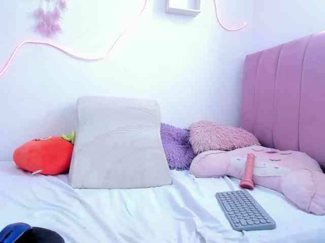 Atenea-bloom webcam