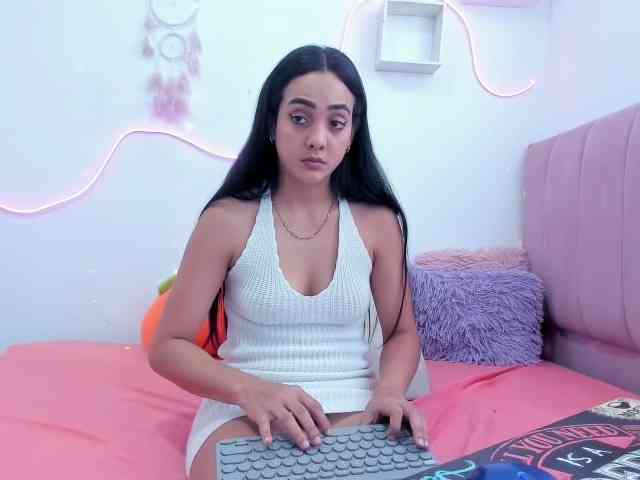Atenea-bloom webcam
