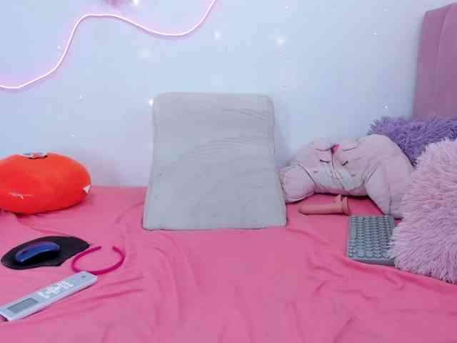 Atenea-bloom webcam