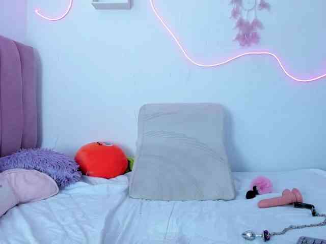 Atenea-bloom webcam