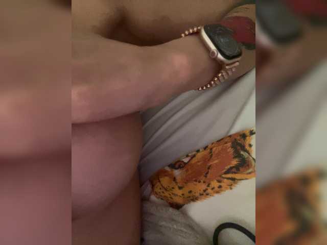 Dirty-Talks, en directo ahora en BongaCams