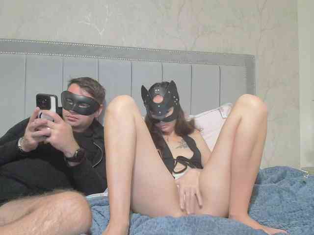 xCrystalFox webcam