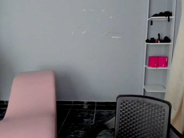 MiayEstrella18nice live cam preview