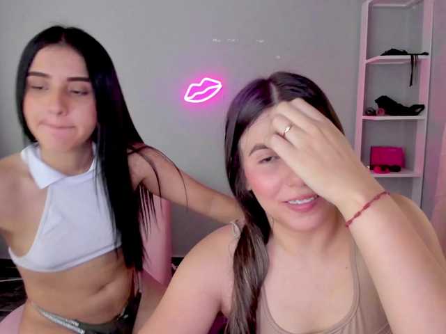 MiayEstrella18nice live cam on BongaCams
