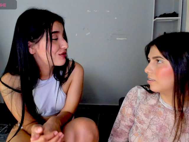 MiayEstrella18nice live cam on BongaCams