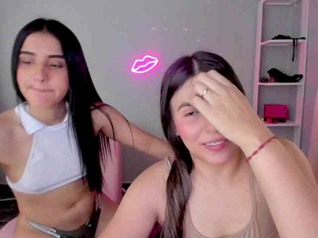 MiayEstrella18nice webcam