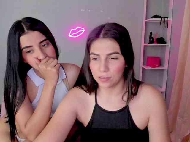 MiayEstrella18nice webcam