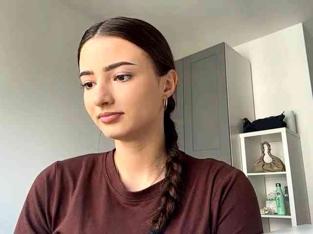 DakotaSieg webcam