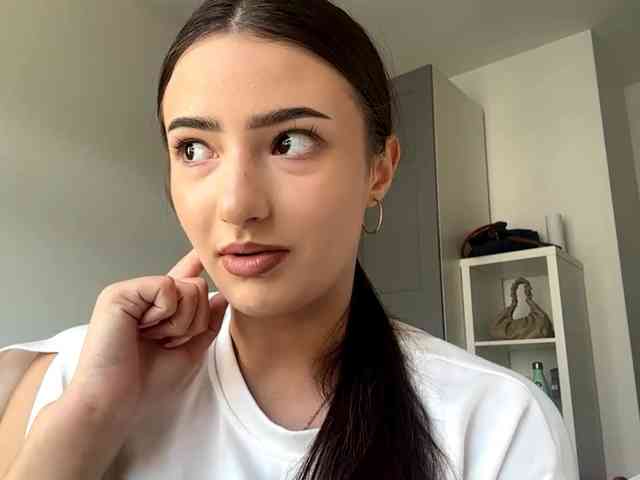 DakotaSieg webcam