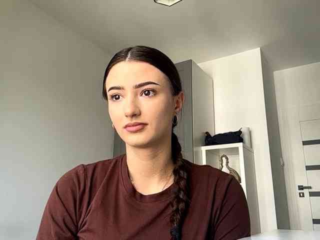 DakotaSieg webcam