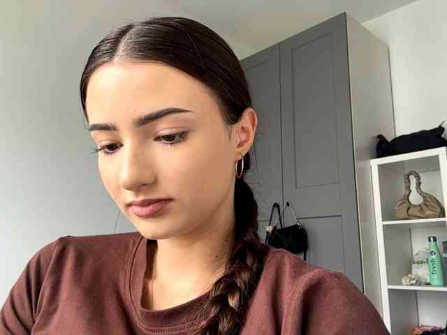 DakotaSieg webcam