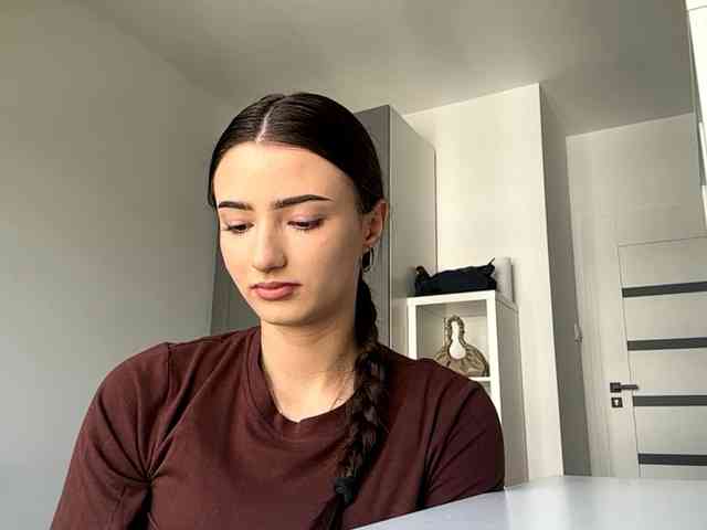 DakotaSieg webcam