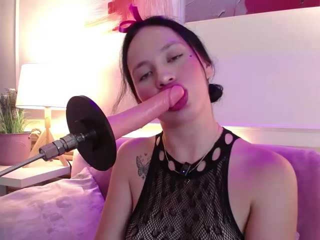 SoffieGaging live cam on BongaCams