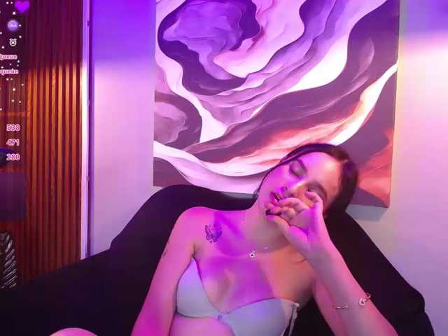 SoffieGaging live cam on BongaCams