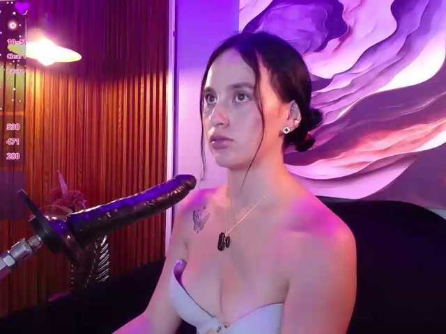 SoffieGaging live cam on BongaCams