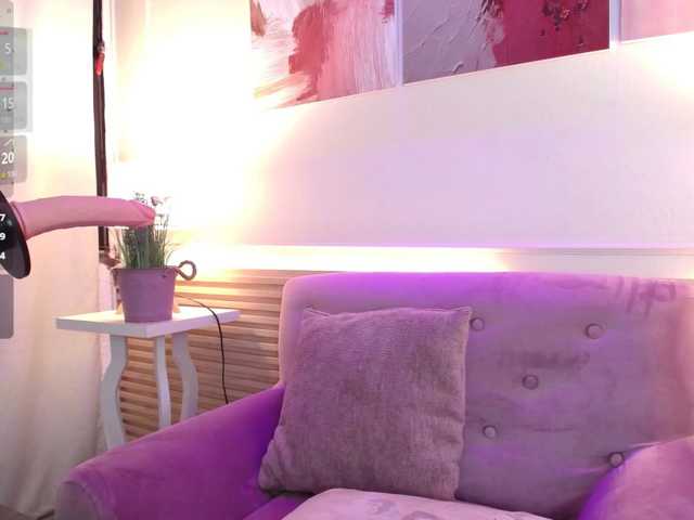 SoffieGaging live cam on BongaCams