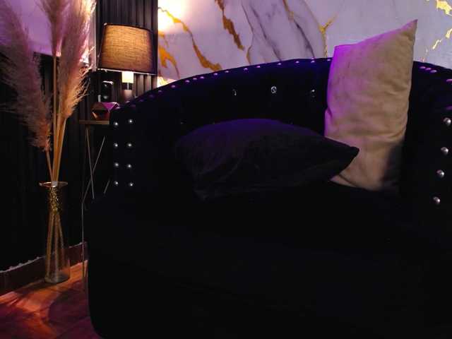 SoffieGaging live cam on BongaCams