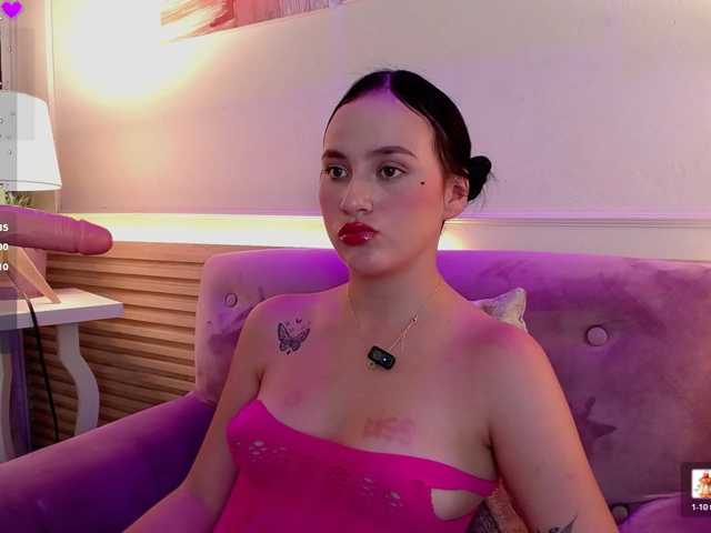 SoffieGaging live cam on BongaCams