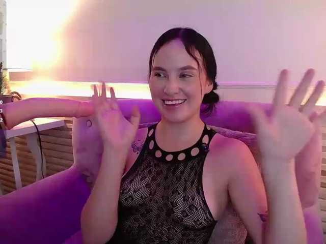 SoffieGaging live cam on BongaCams