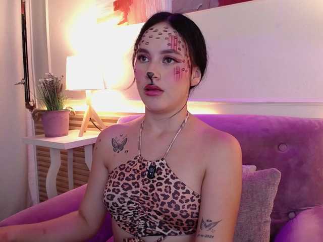 SoffieGaging live cam on BongaCams