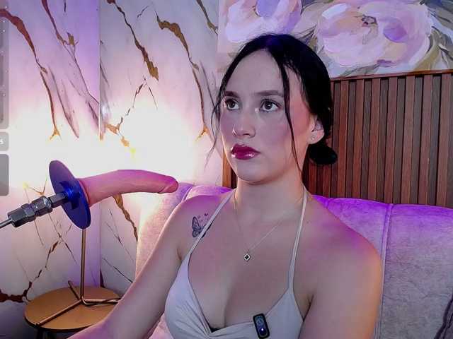 SoffieGaging live cam on BongaCams