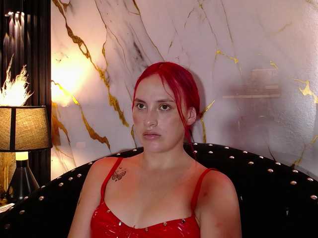 SoffieGaging live cam on BongaCams