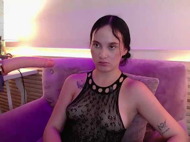 SoffieGaging live cam on BongaCams