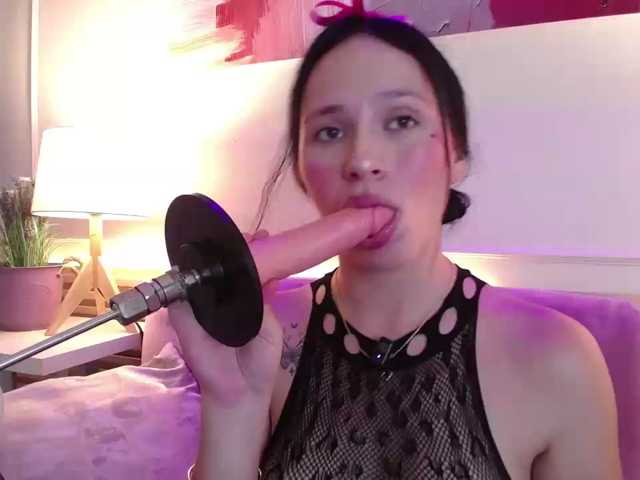 SoffieGaging live cam on BongaCams