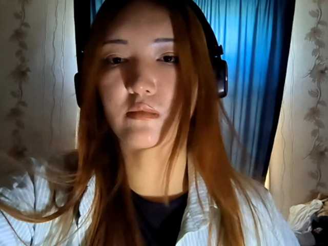 DevonaVanvolkenburg live cam on BongaCams