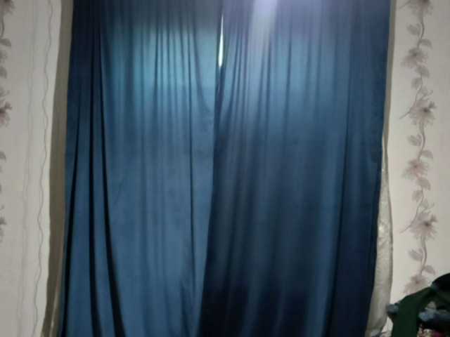 DevonaVanvolkenburg live cam on BongaCams