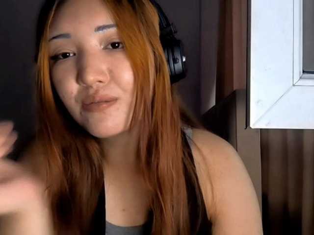 DevonaVanvolkenburg live cam on BongaCams
