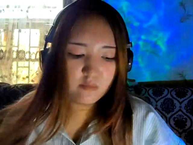 DevonaVanvolkenburg live cam on BongaCams