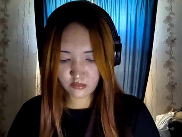 DevonaVanvolkenburg live cam on BongaCams