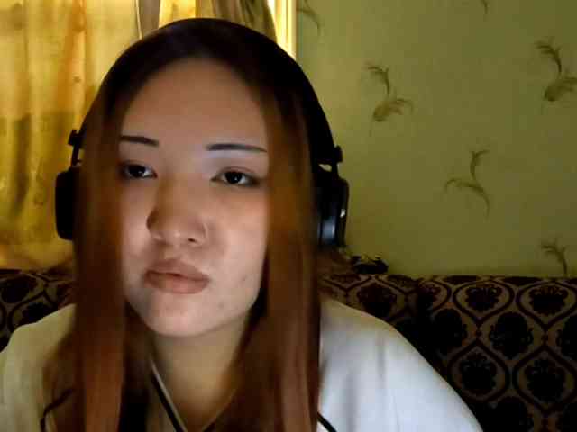 NessaDevona webcam