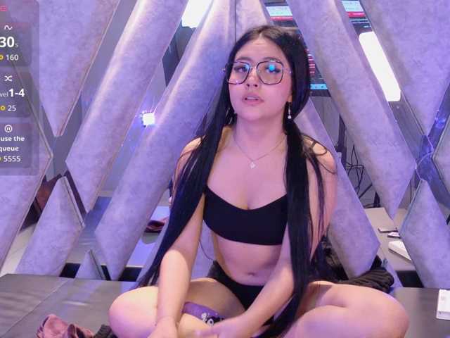 Annie9 live cam on BongaCams