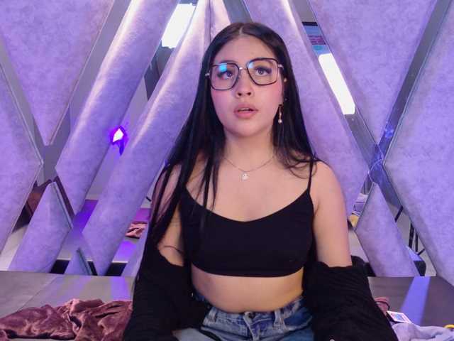 Annie9 live cam preview