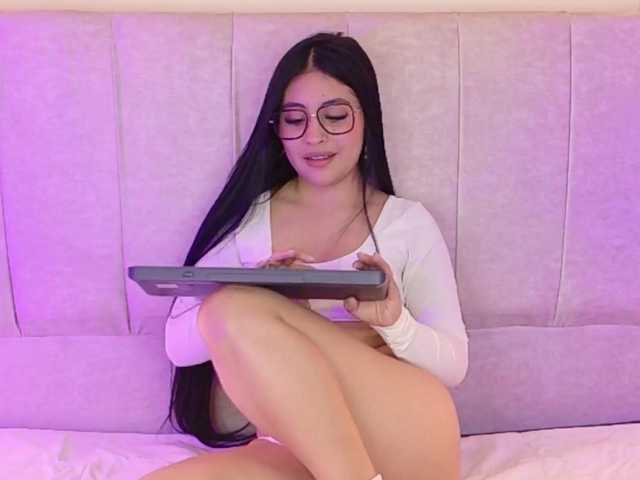 Annie9 Nude Live Sex Shows