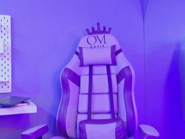 Annie9 live cam on BongaCams