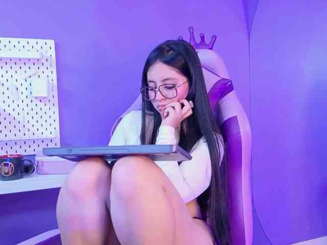 Annie9 webcam
