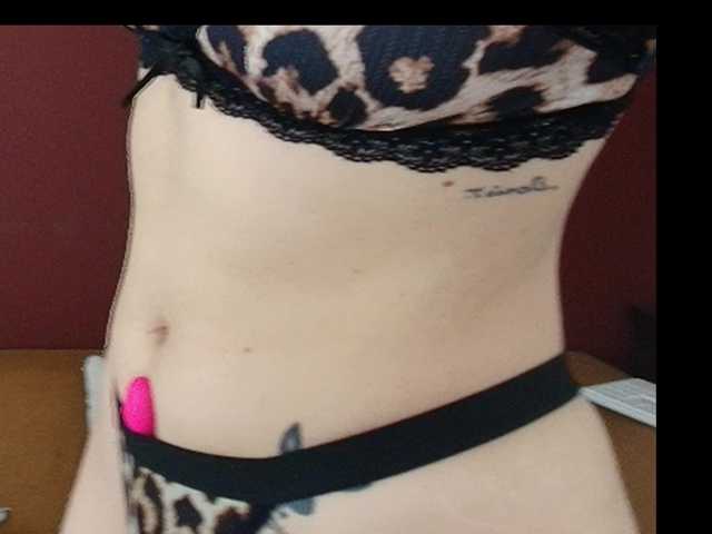 Anna-Heart live cam on BongaCams