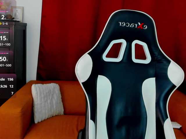Anna-Heart live cam on BongaCams