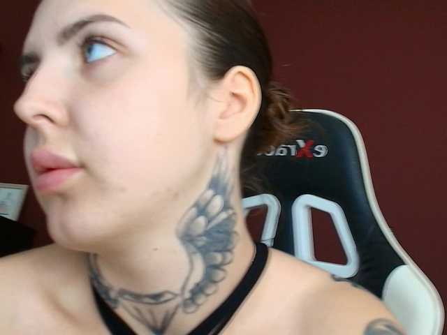 Anna-Heart live cam on BongaCams