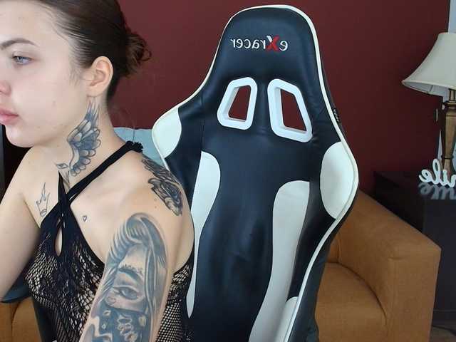 Anna-Heart live cam on BongaCams