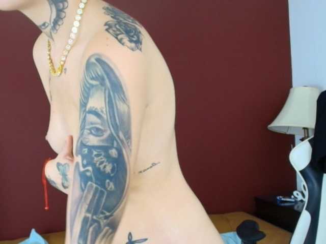 Anna-Heart live cam on BongaCams