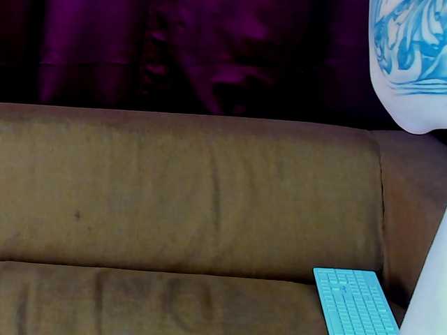 Anna-Heart live cam on BongaCams