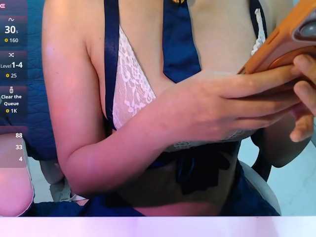 Shena9x live cam on BongaCams